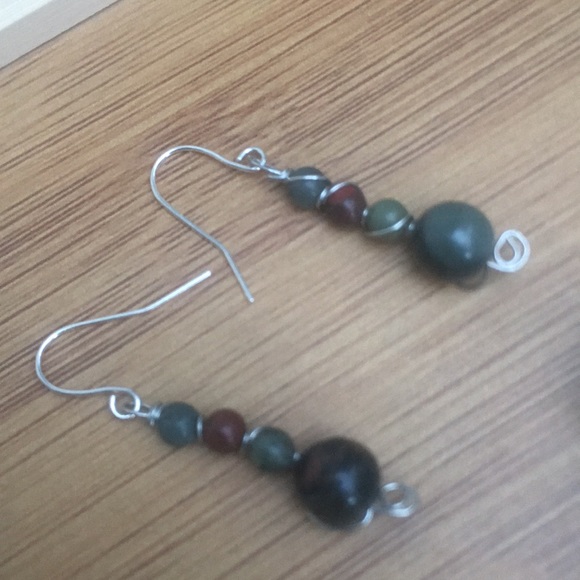 One of a Kind Hand Crafted Artisan Recycled Glass Bead Set - Picture 2 of 7